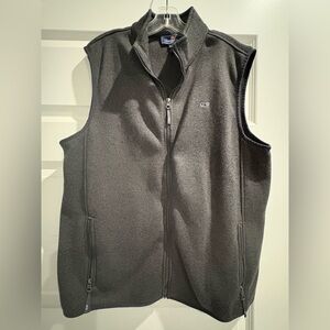 Vineyard Vines Mens Vest Size Large.